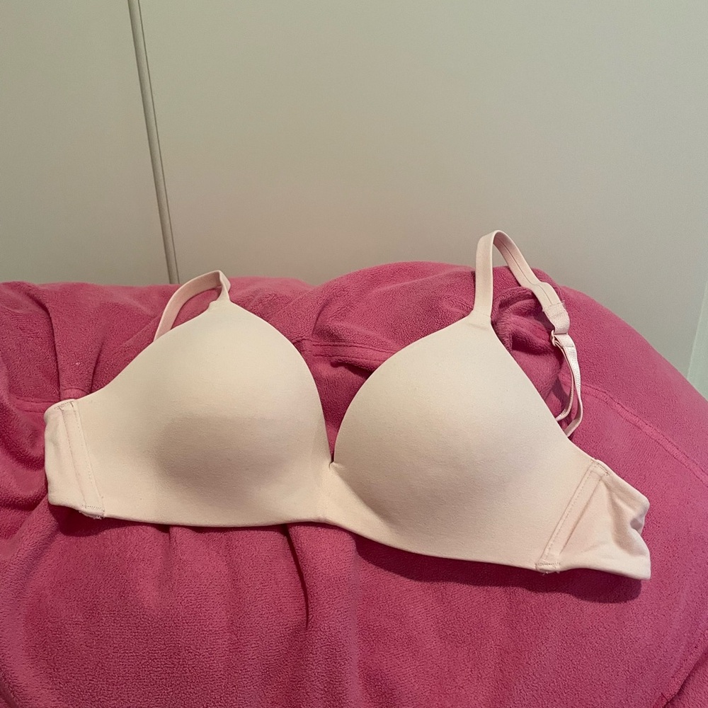 Wacoal Pink T-Shirt Bra with Molded Cups